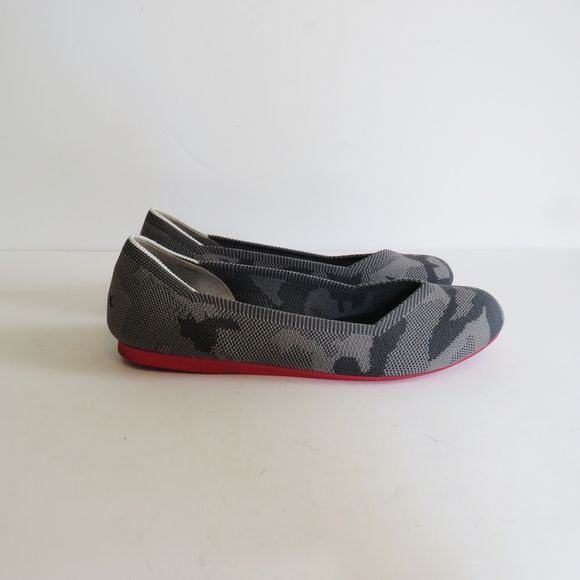 Rothy's Retired Gray Camo Round Toe Ballet Flats - Picture 6 of 12
